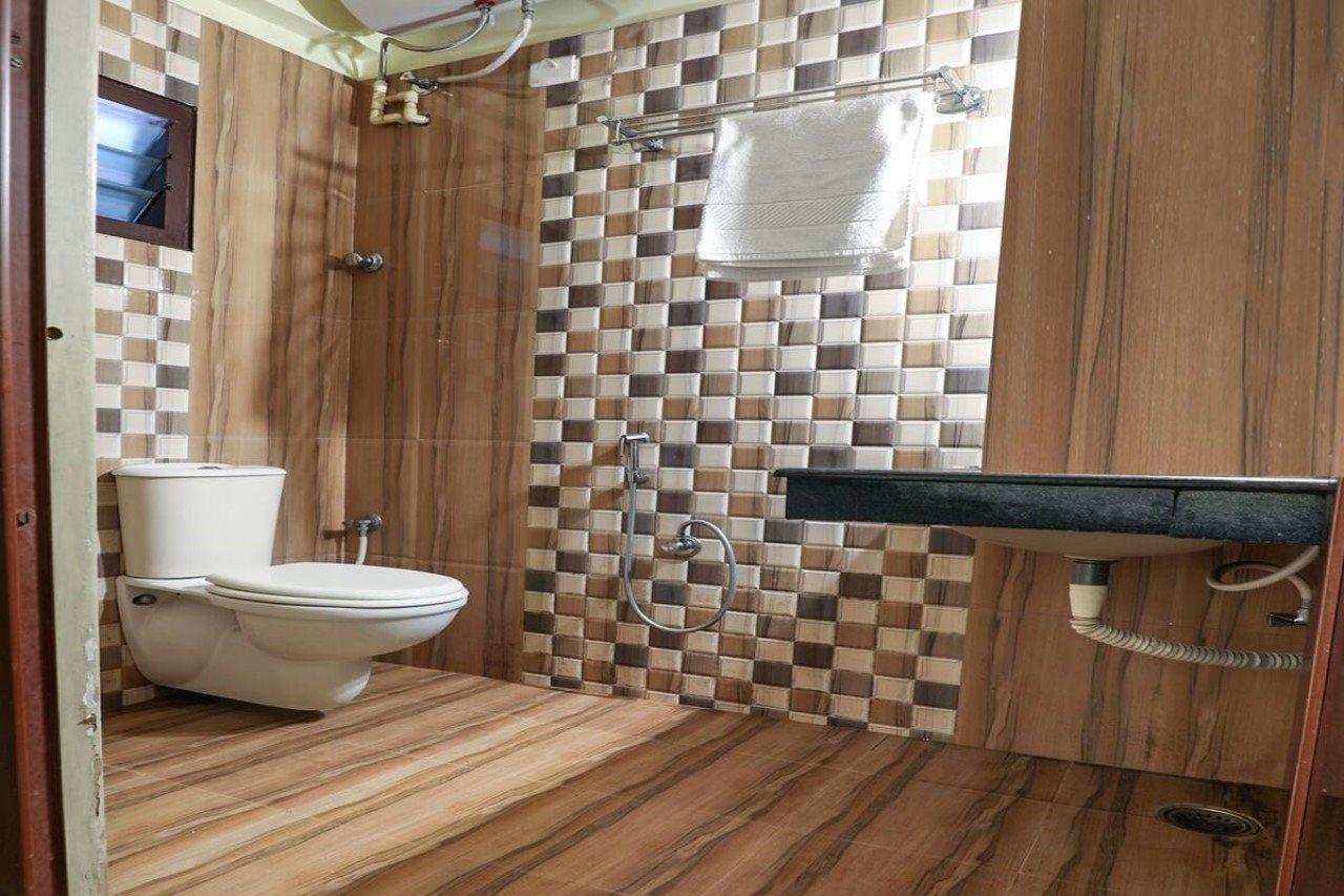 ויסאקפאטנם Oyo 10711 Hotel Nsnr Residency מראה חיצוני תמונה