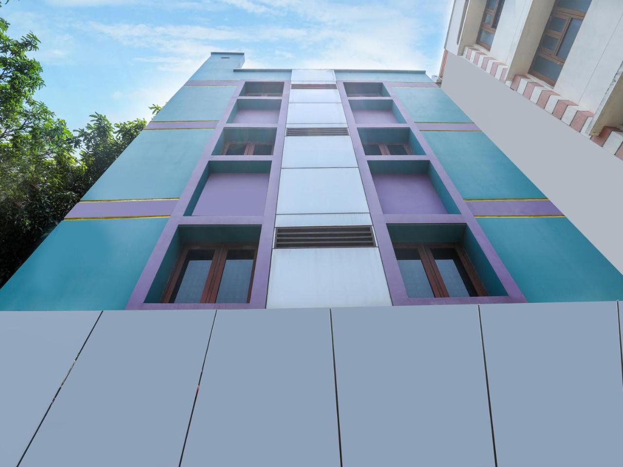 ויסאקפאטנם Oyo 10711 Hotel Nsnr Residency מראה חיצוני תמונה